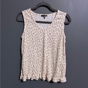 Tart intimates beige tan ruffle hem tank top women’s medium